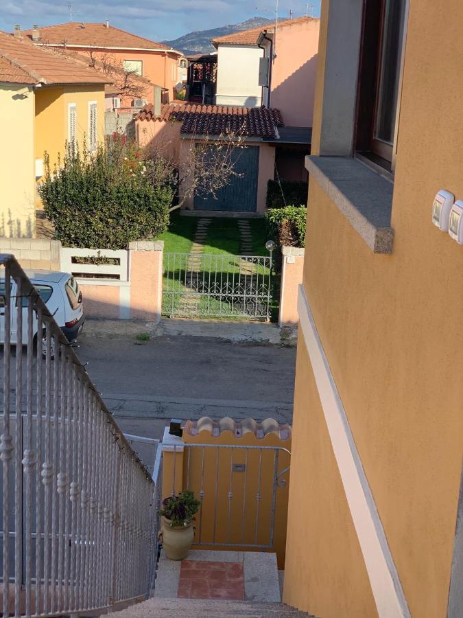 Hotel Casa Frencis Olbia Exterior foto