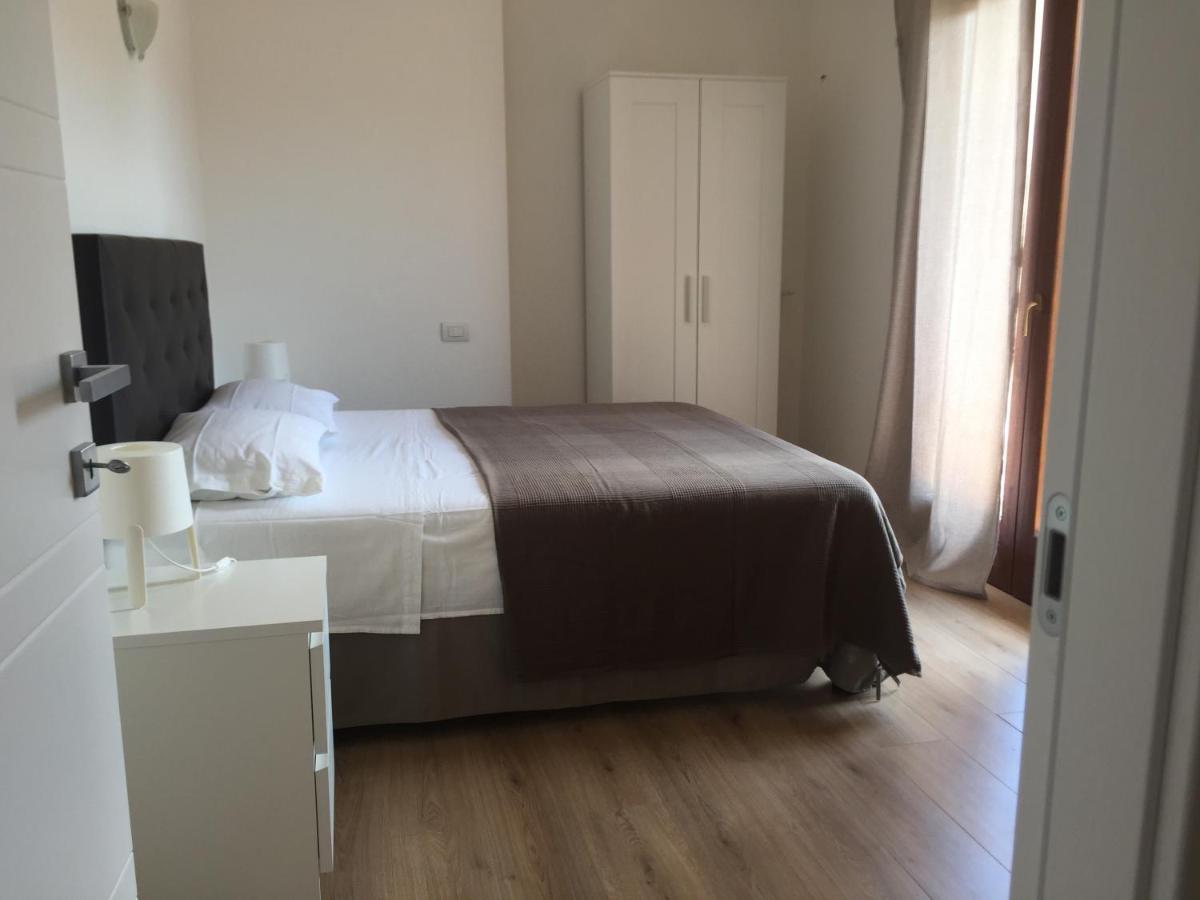 Hotel Casa Frencis Olbia Exterior foto